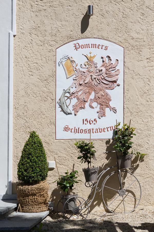 Schlosstaverne Braunau am Inn Extérieur photo
